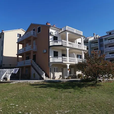 Apartment Ferienwohnung Fur 4 Personen Ca 55 Qm In Crikvenica, Kvarner Bucht Und Umgebung - B58518